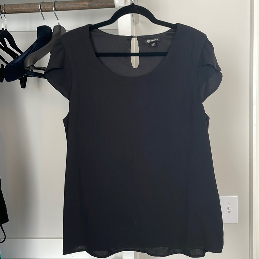 Versona cap sleeve blouse